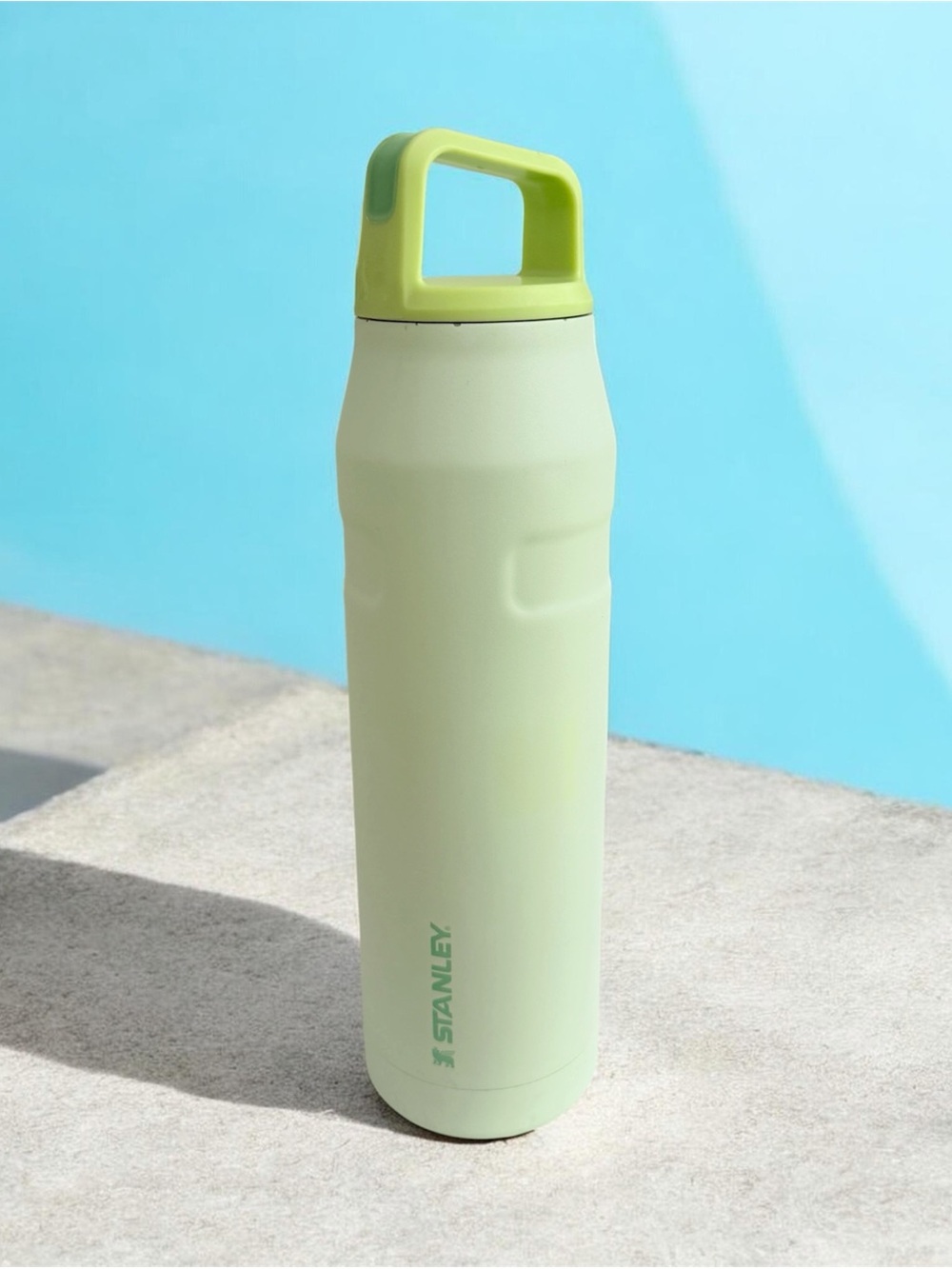 Stanley IceFlow AeroLight Bottle citron 36oz